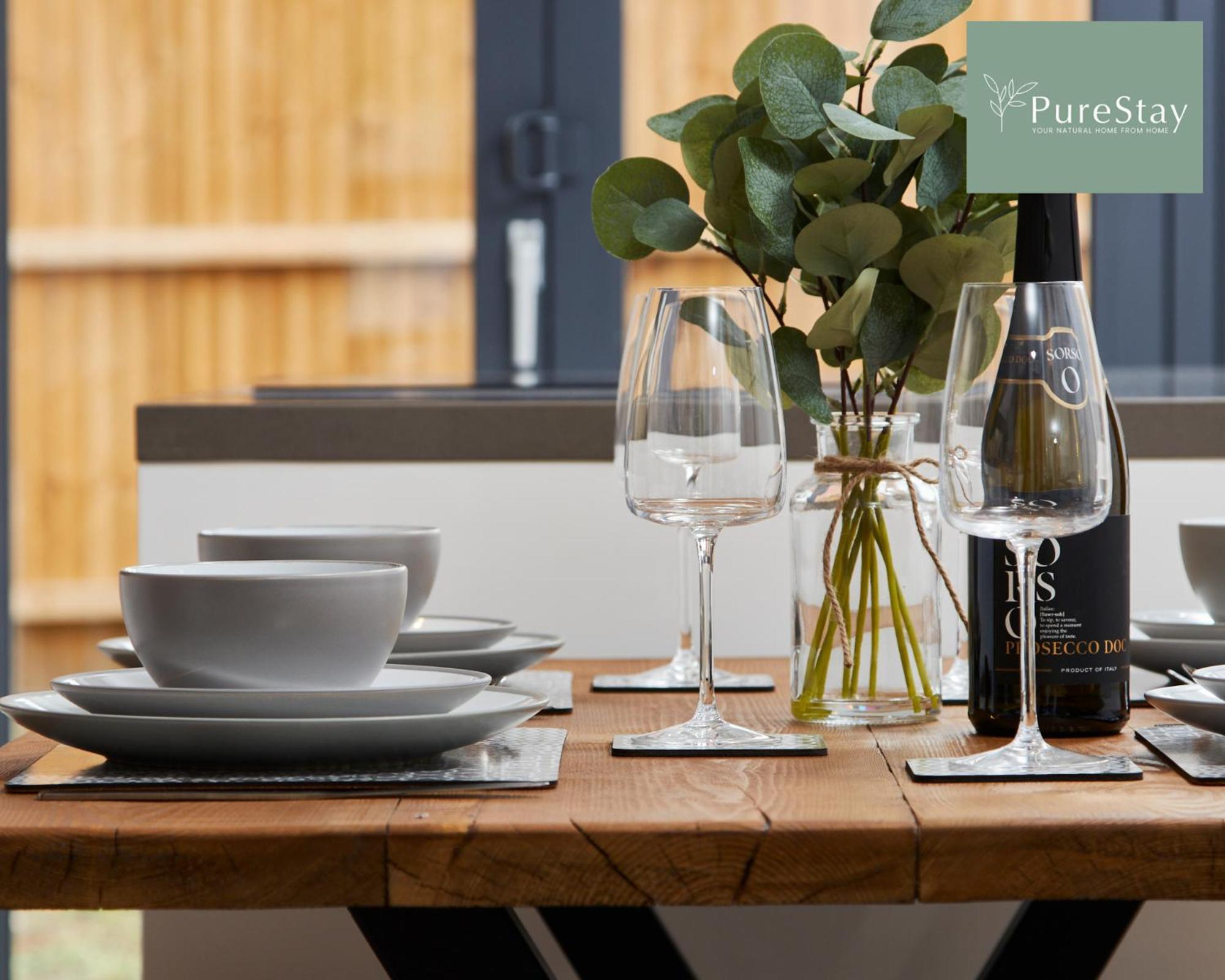 Stunning 5 Bed Manchester House With Parking By Purestay Short Lets & Serviced Accommodation Luaran gambar