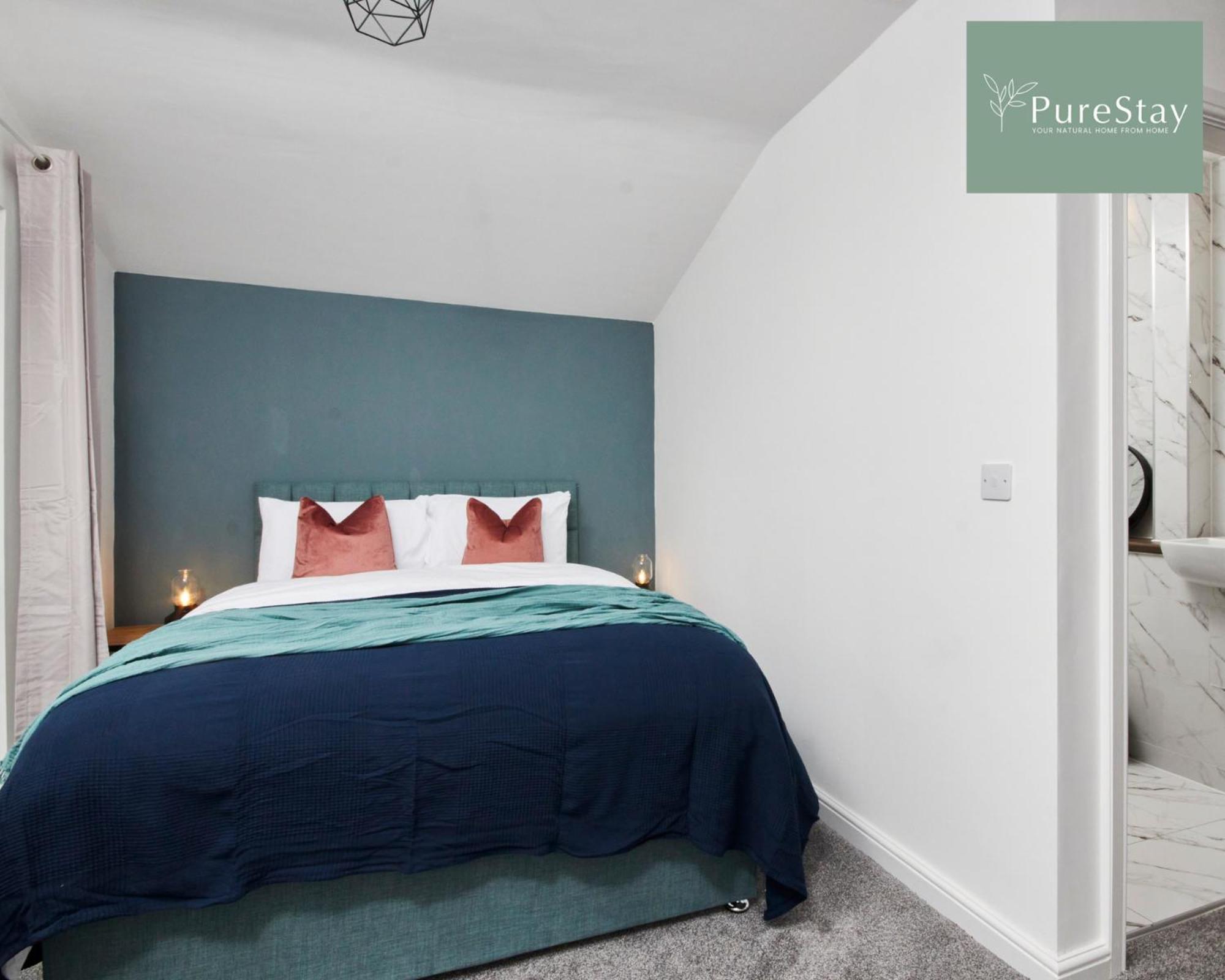 Stunning 5 Bed Manchester House With Parking By Purestay Short Lets & Serviced Accommodation Luaran gambar