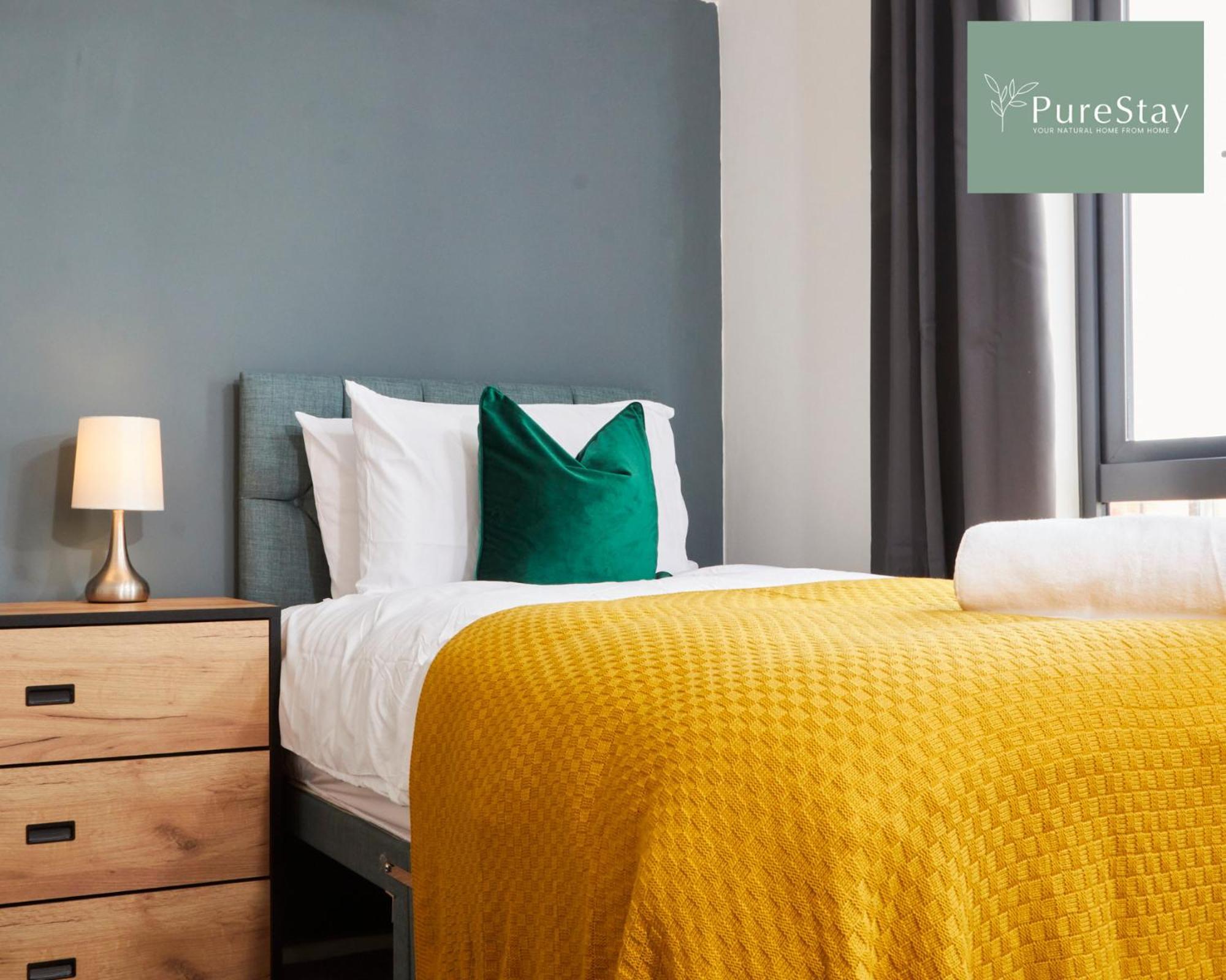 Stunning 5 Bed Manchester House With Parking By Purestay Short Lets & Serviced Accommodation Luaran gambar