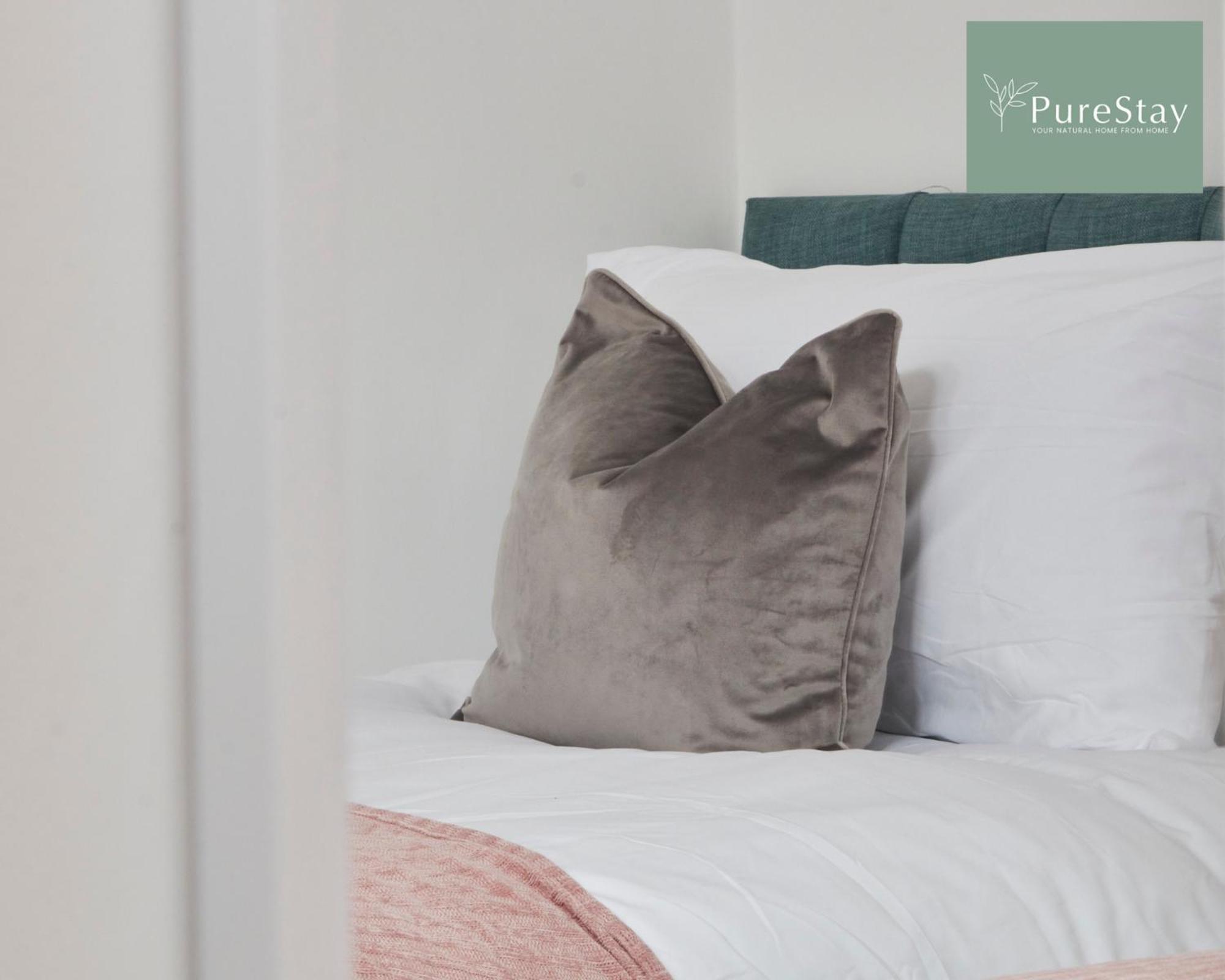 Stunning 5 Bed Manchester House With Parking By Purestay Short Lets & Serviced Accommodation Luaran gambar