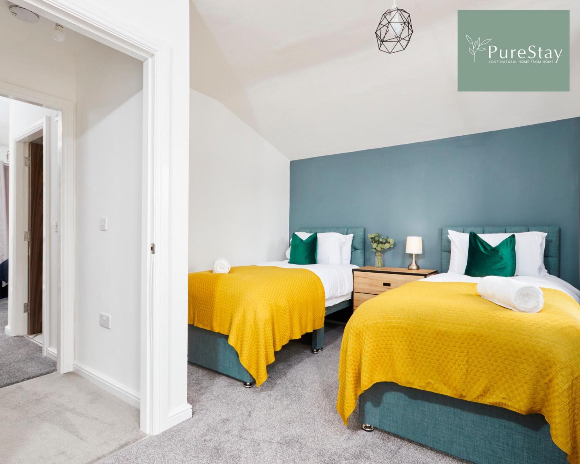 Stunning 5 Bed Manchester House With Parking By Purestay Short Lets & Serviced Accommodation Luaran gambar