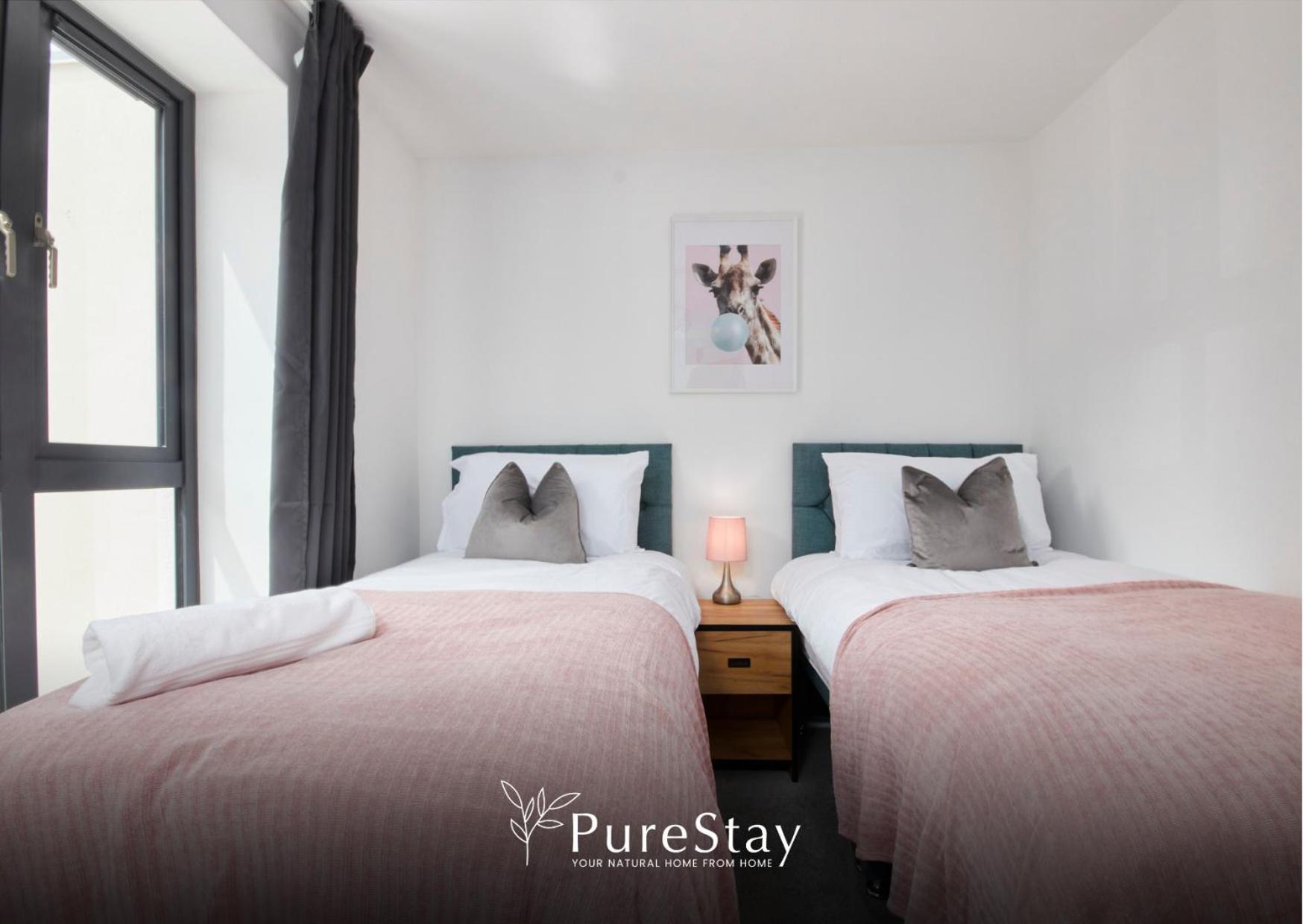 Stunning 5 Bed Manchester House With Parking By Purestay Short Lets & Serviced Accommodation Luaran gambar