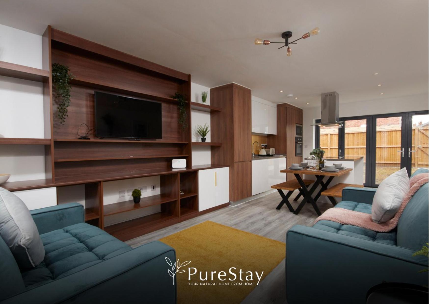 Stunning 5 Bed Manchester House With Parking By Purestay Short Lets & Serviced Accommodation Luaran gambar